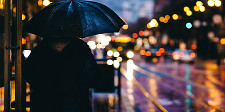 鹿岛鹿角调整进攻阵容，应对强力防守